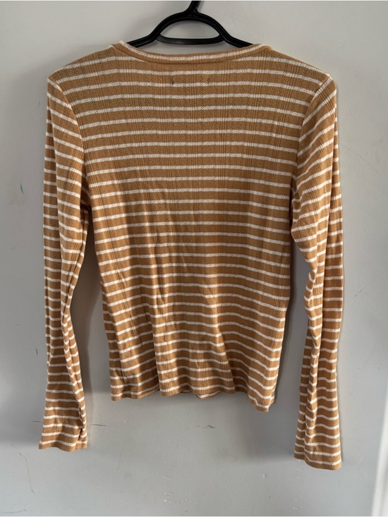 American Eagle size medium longsleeve striped shirt - Picture 4 of 4